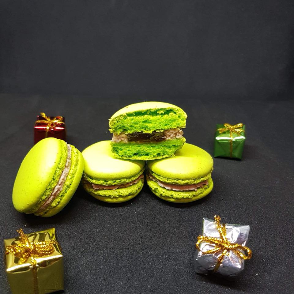 macarons.jpg